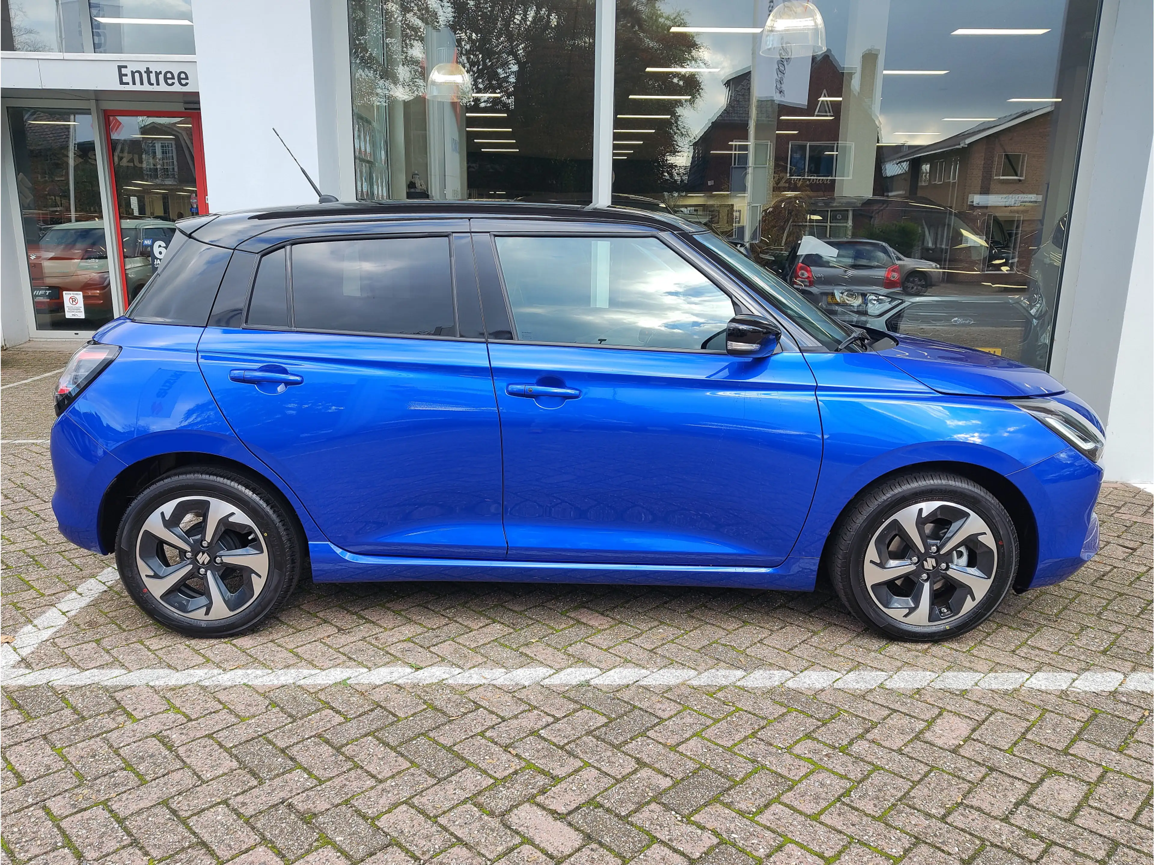 Suzuki Swift 1.2 STYLE SMART HYBRID AUTOMAAT | DEMO DEAL! | Gar — photo 6