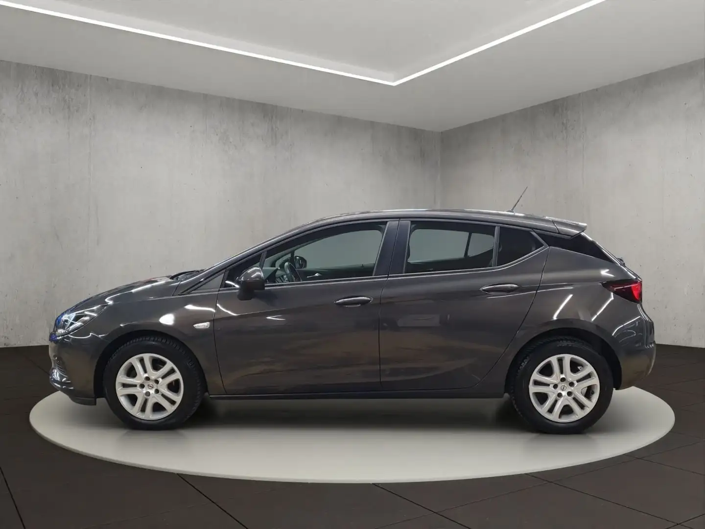 Opel Astra . Gris - 2