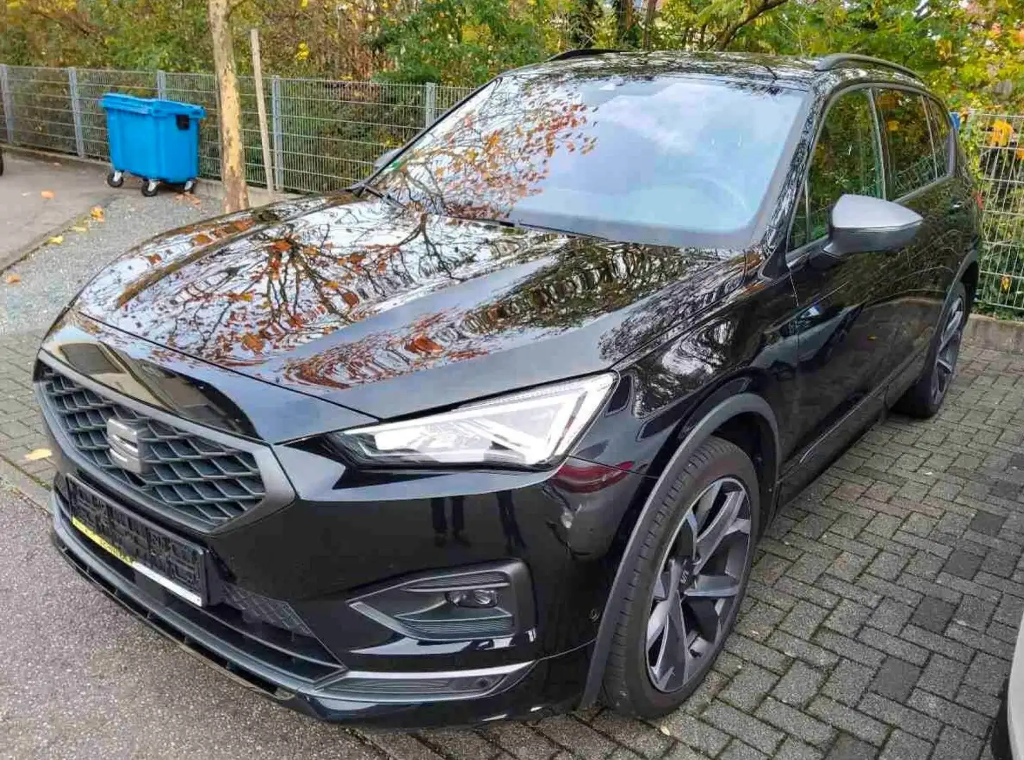 SEAT Tarraco FR*1.Hd*AHK*VCP*Lenkradheizung*Alcantara Schwarz - 1