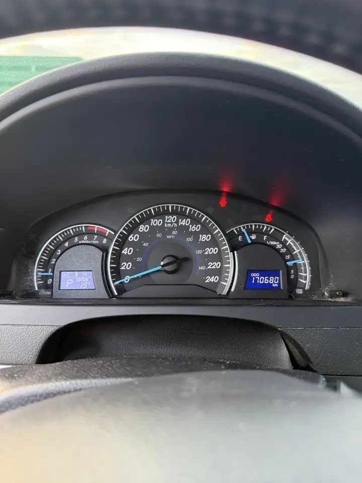 Toyota Camry снимка Toyota Camry