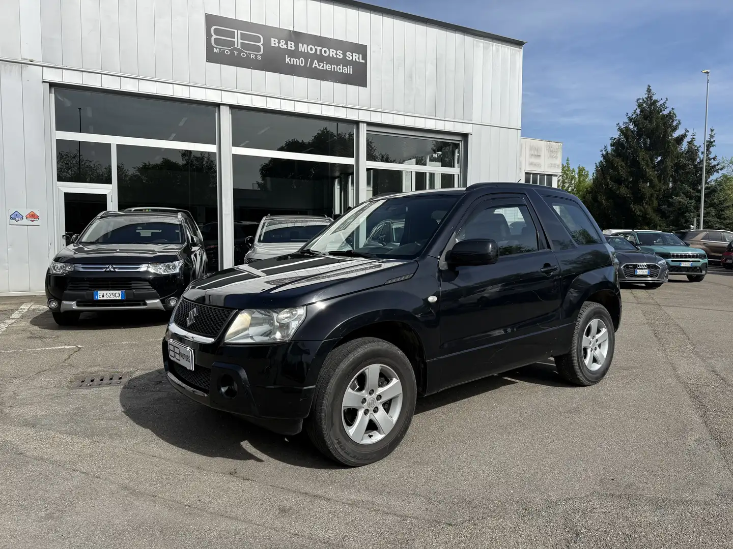 Suzuki Grand Vitara Grand Vitara 3p 1.9 ddis Zwart - 1