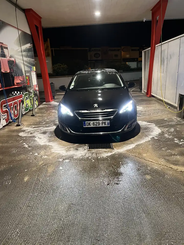 Peugeot 308 308