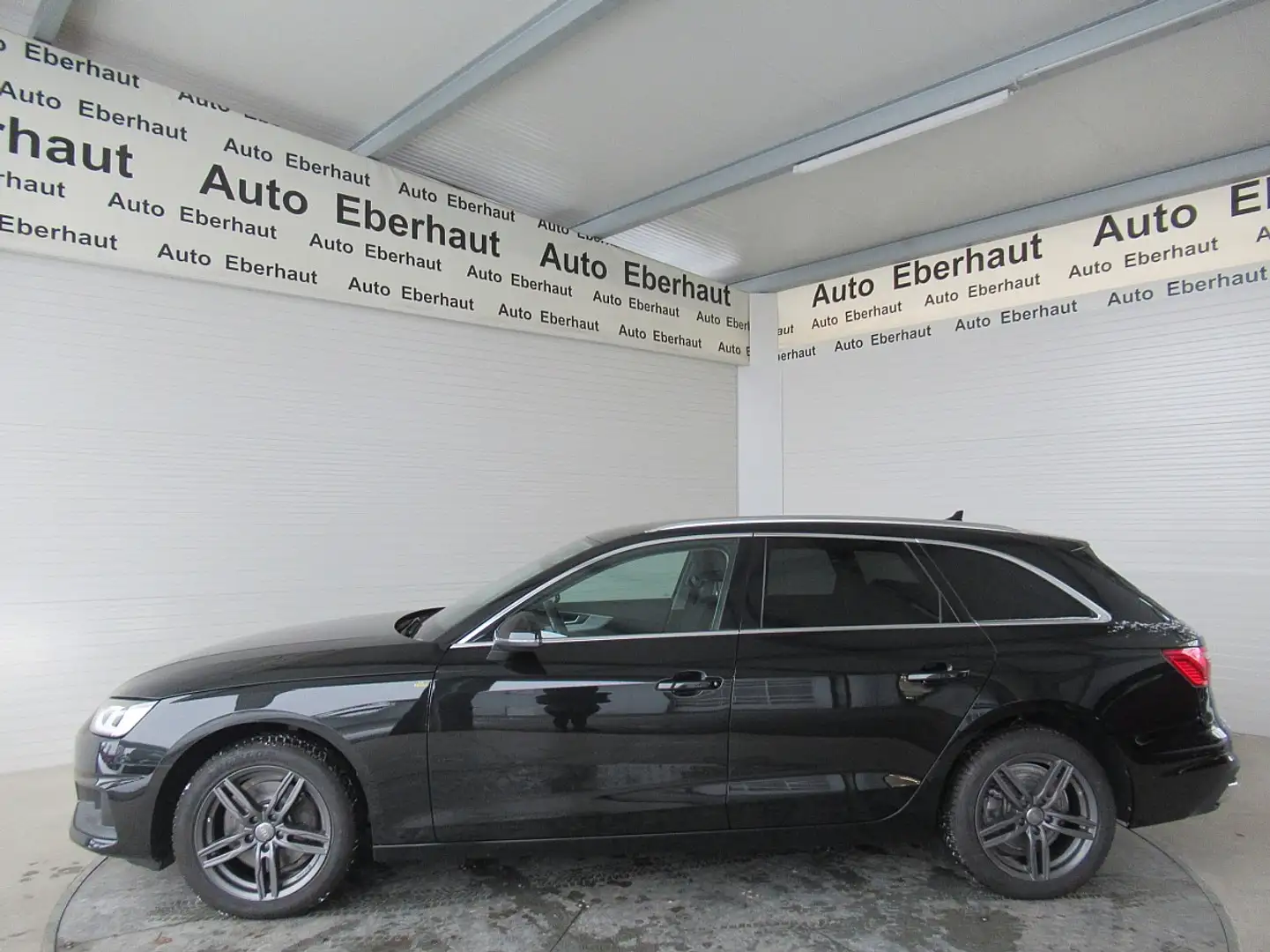 Audi A4 Avant 35 TDI S-tronic *LED *Keyless *Sitzheizun... Schwarz - 2