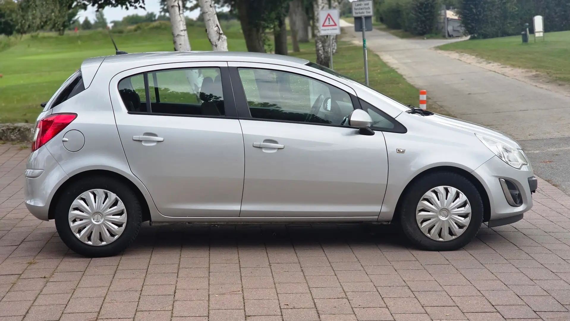 Opel Corsa Edition 1.3 TDCI 75PS KLIMA NAVI EPH EFH 1-HAND Plateado - 2