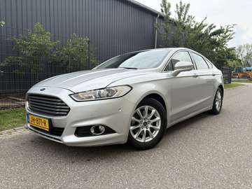 1.5 TDCi Titanium / NAVI / CRUISE / AIRCO