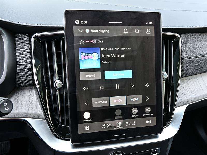 2026 Volvo XC90 B6 AWD Ultra Dark Theme 7-Seater thumb 30