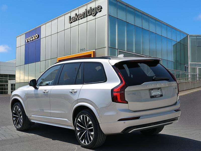 2026 Volvo XC90 B6 AWD Ultra Dark Theme 7-Seater thumb 8