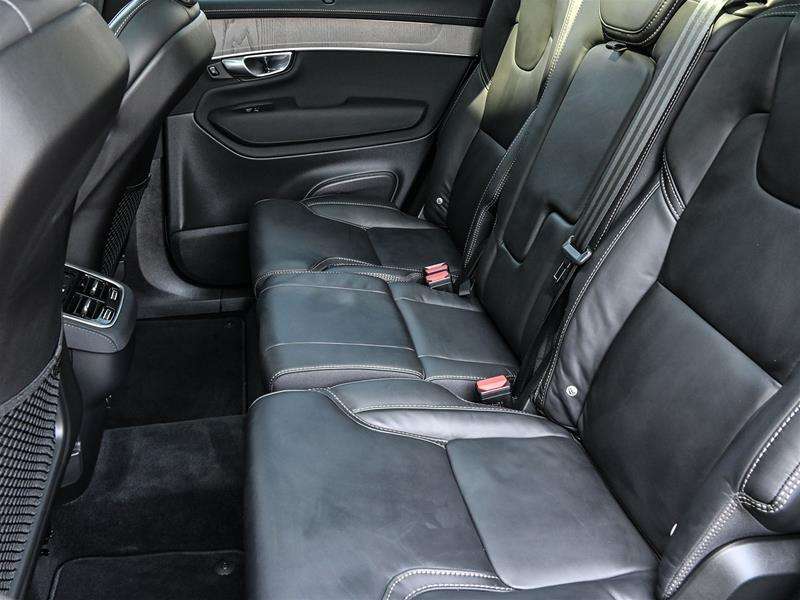 2026 Volvo XC90 B6 AWD Ultra Dark Theme 7-Seater thumb 14