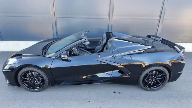 Corvette Stingray C8 CABRIO 3LT 6,2L V8 BLACK-EDITION "Front Lift" Ansicht 31