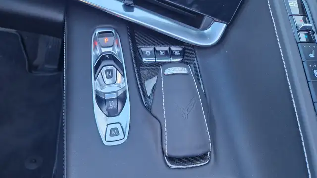 Corvette Stingray C8 CABRIO 3LT 6,2L V8 BLACK-EDITION "Front Lift" Ansicht 27