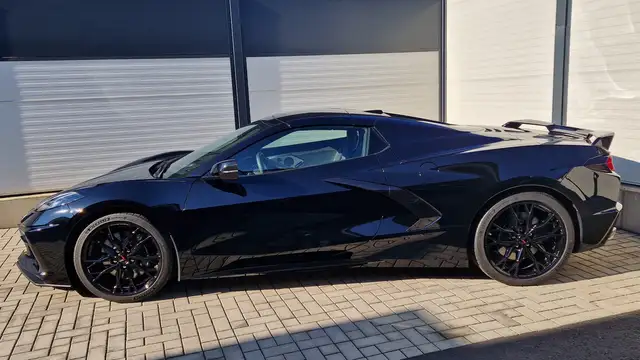 Corvette Stingray C8 CABRIO 3LT 6,2L V8 BLACK-EDITION "Front Lift" Ansicht 7