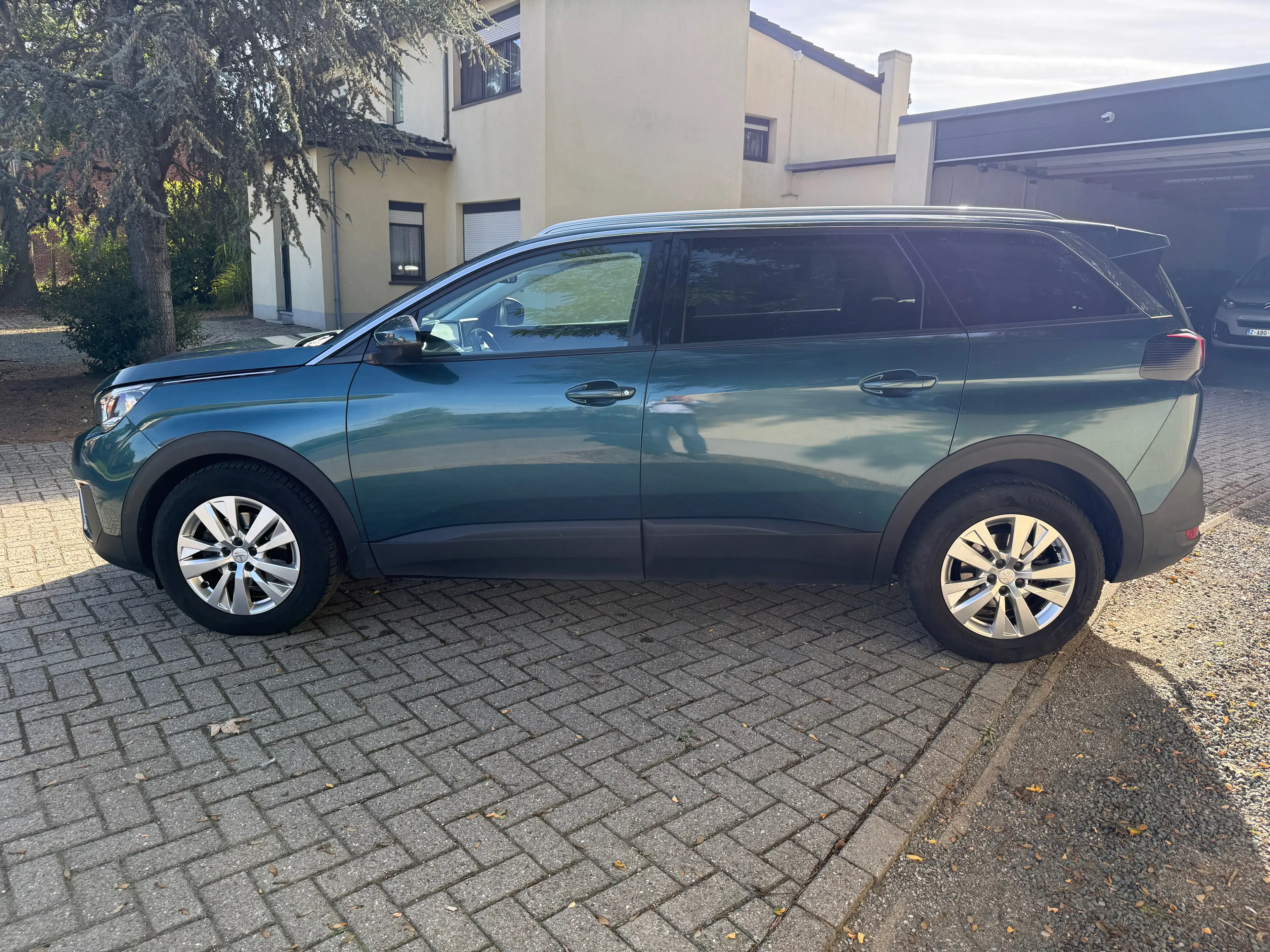 Peugeot 5008 1.2 PureTech Active Automaat / 1°Eigenaar + Garantie — photo 4