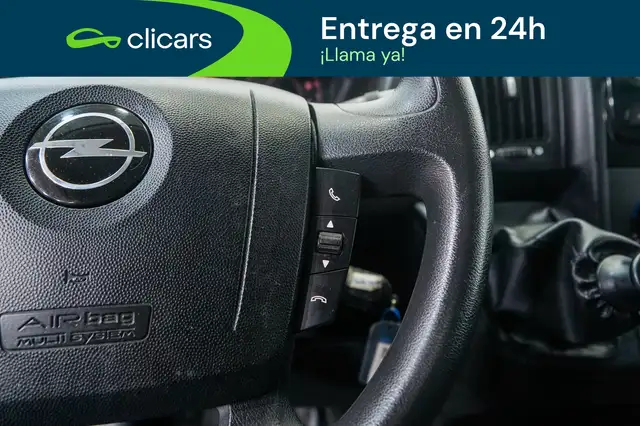 Opel Movano view 15