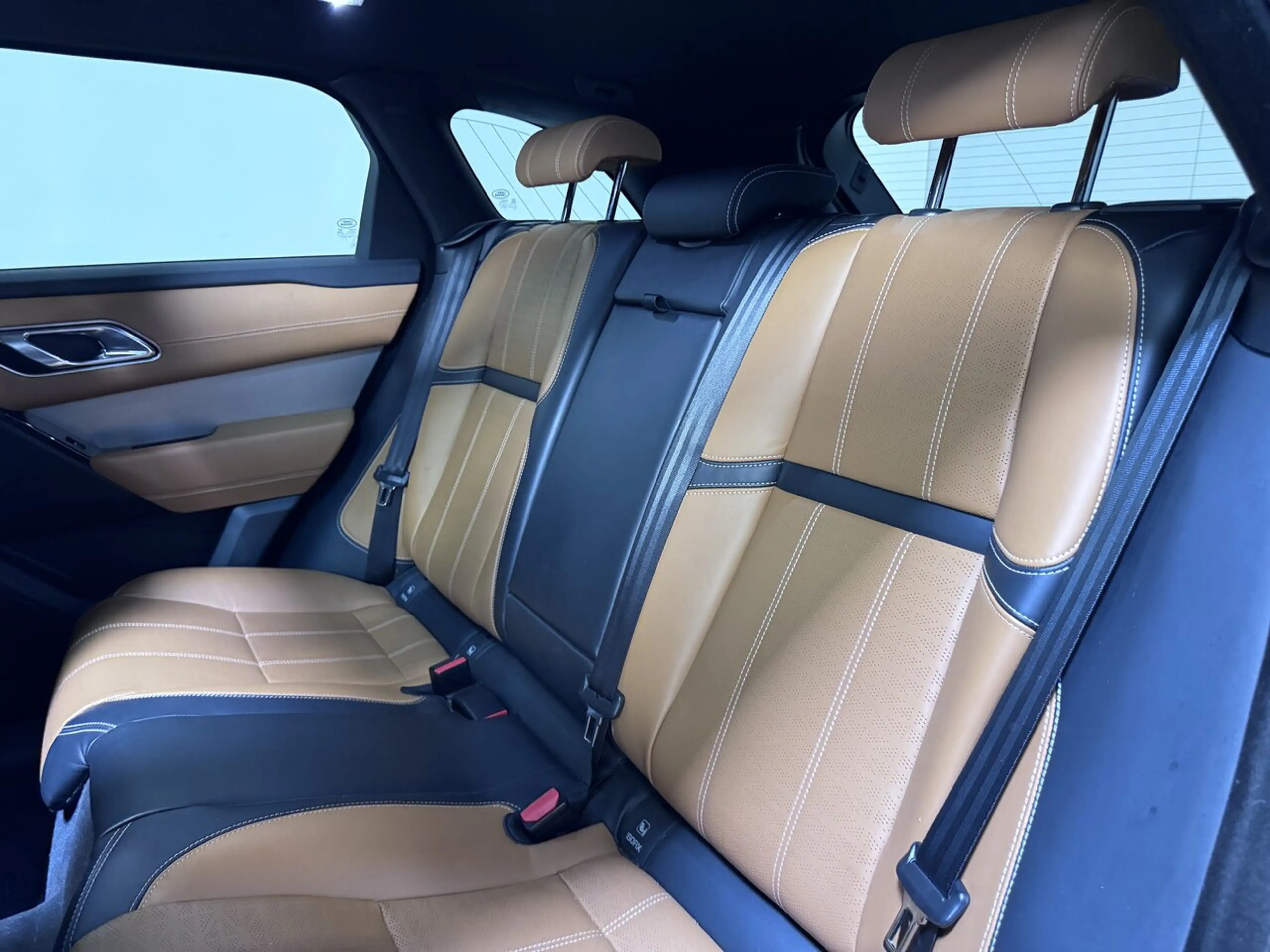 Land Rover Range Rover Velar 2.0 Benzine Autom. - R Dynamic - Pano - Topstaat! — photo 10