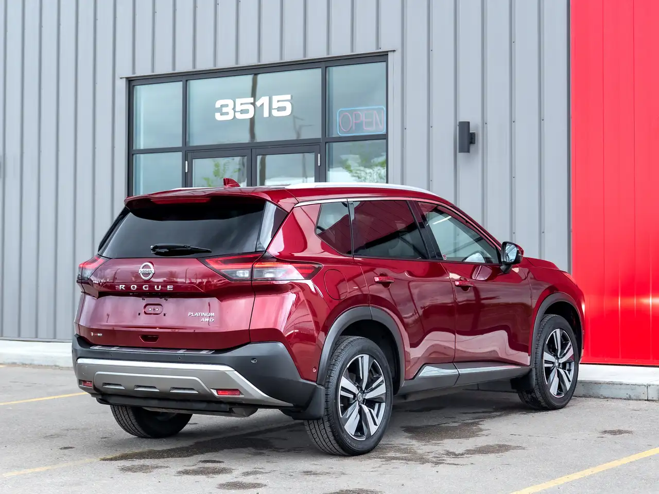 Nissan Rogue снимка Nissan Rogue