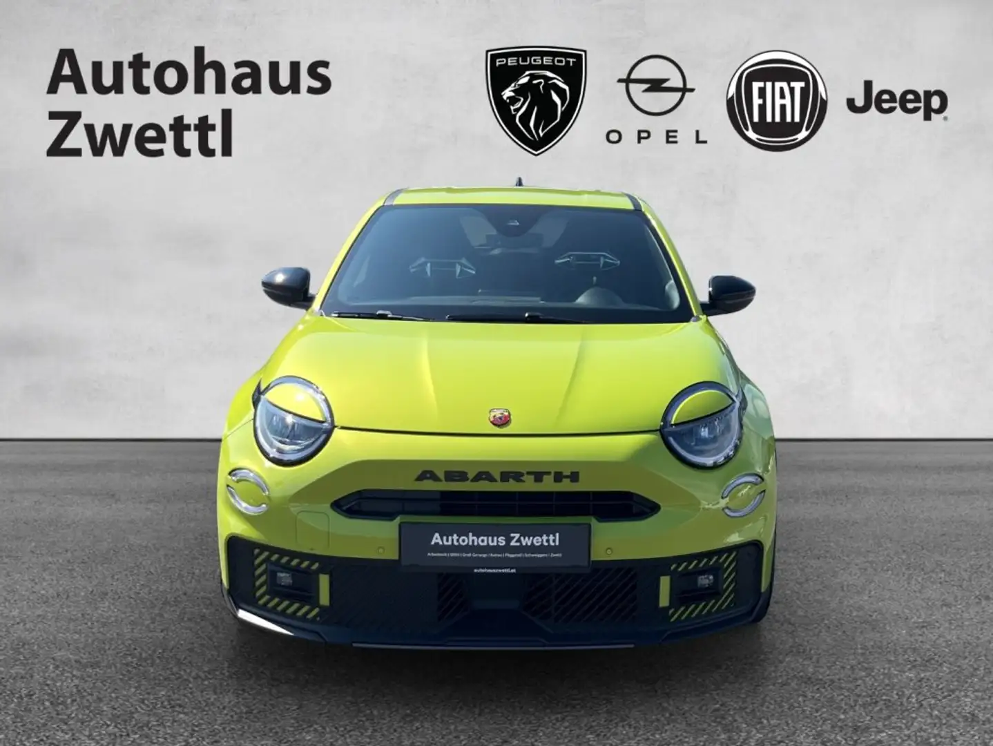 Abarth 600e Scorpionissima 280 54kWh Vert - 2