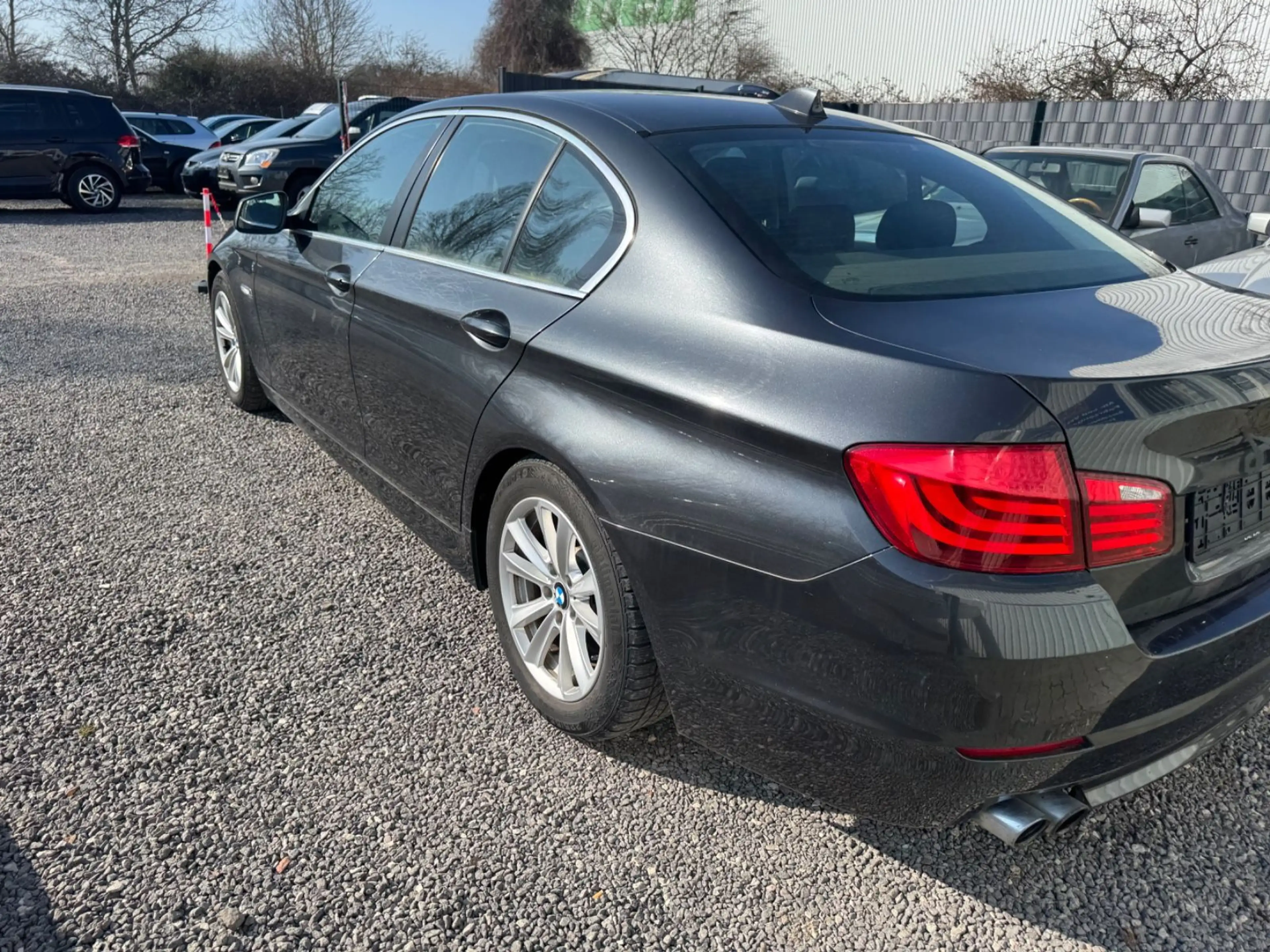 BMW 525 5 Limousine 525 d — photo 7