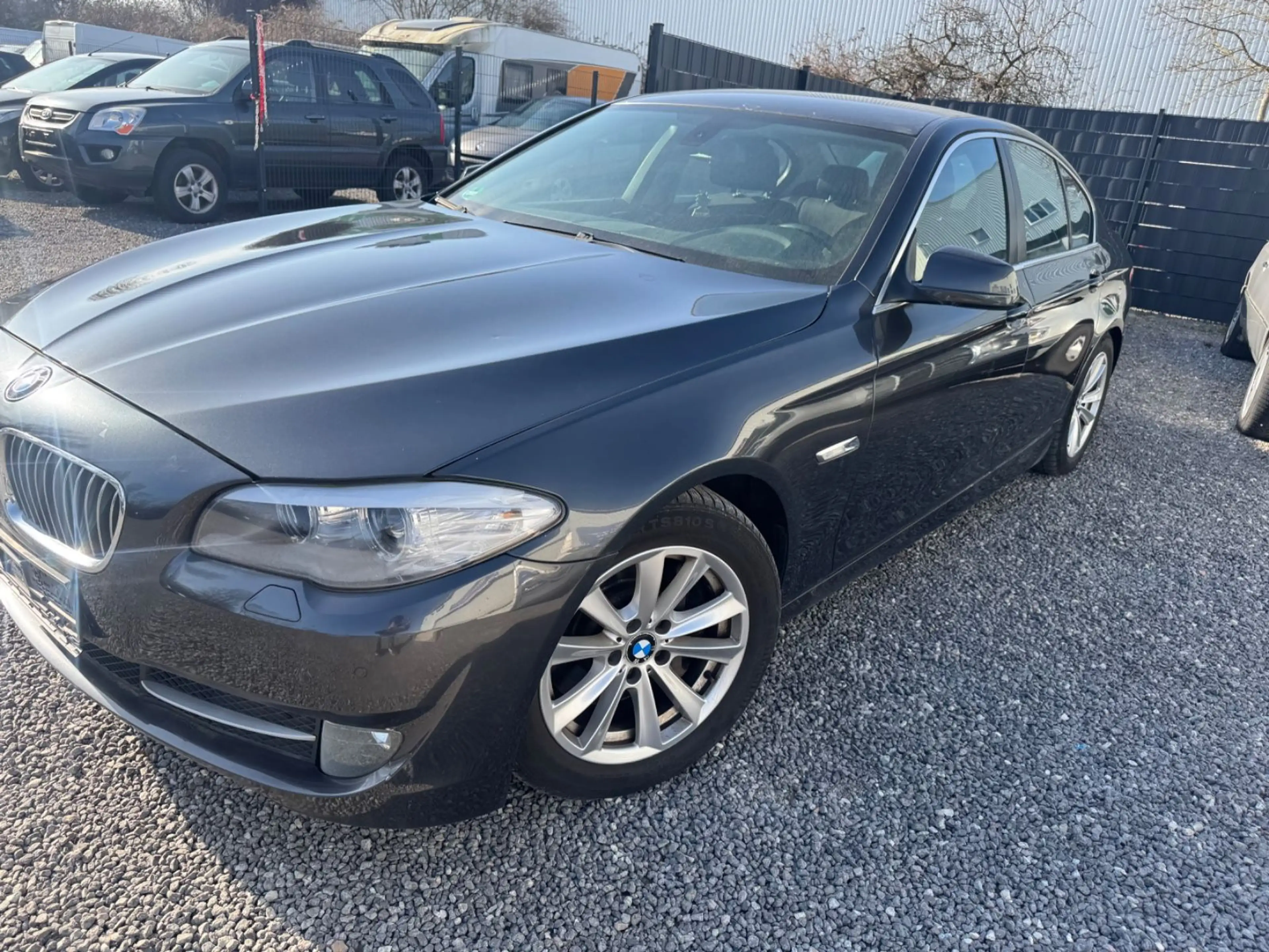 BMW 525 5 Limousine 525 d — photo 14