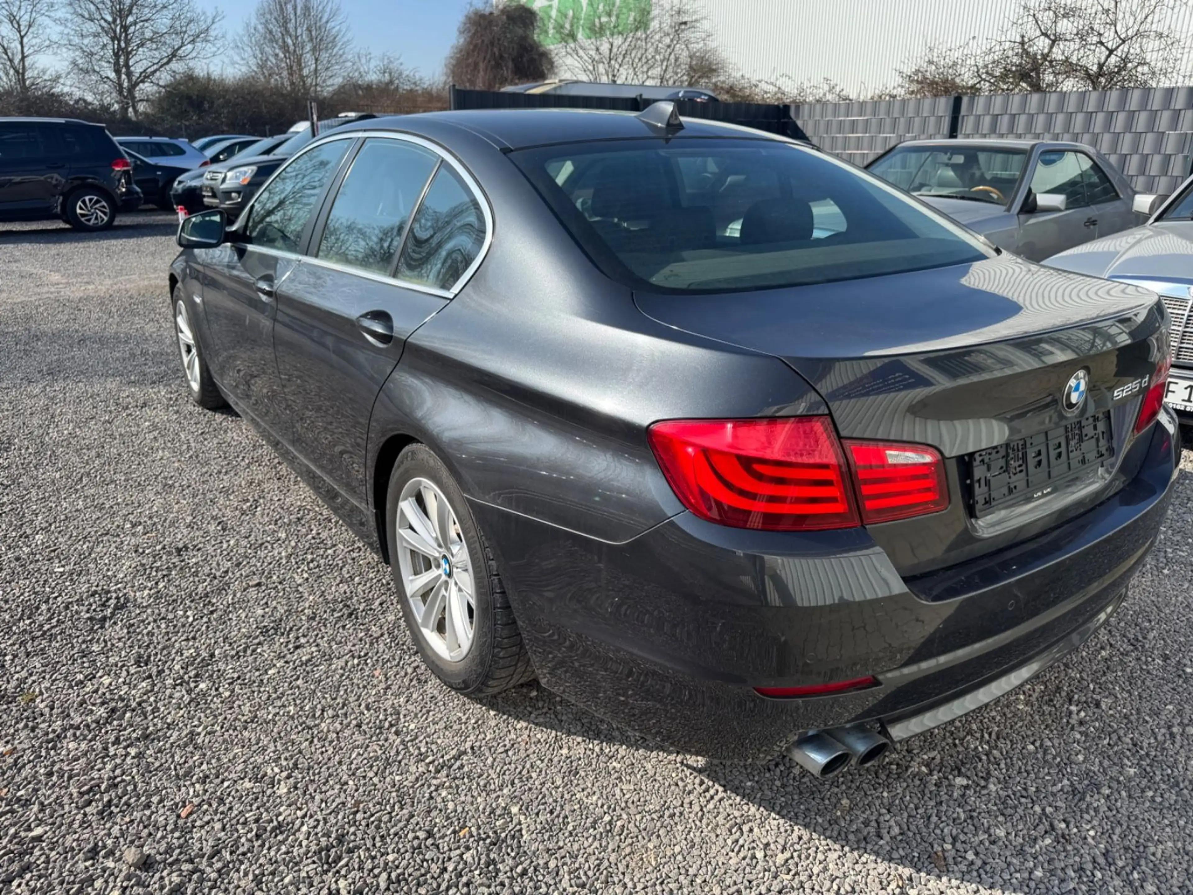 BMW 525 5 Limousine 525 d — photo 5