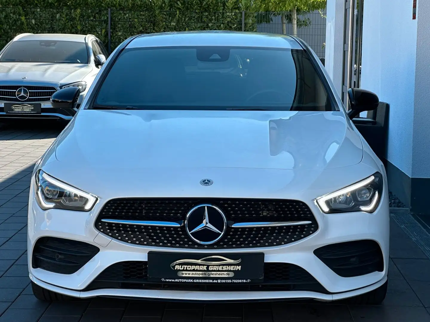 Mercedes-Benz CLA 250 e*AMG-LINE*1HD*DIGITAL Tacho*KAMERA*SHZ Weiß - 2