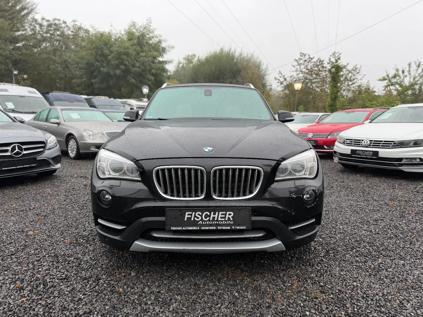 BMW X1 25 d xDrive+NAVI+LEDER+XENON+PANO+KLIMA Schwarz - 2