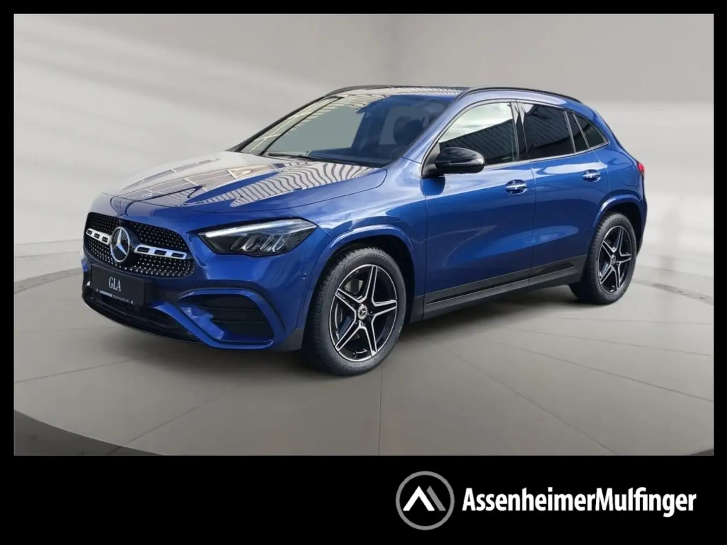 Mercedes-Benz GLA 180 +MBUX+Wide+AMG+AHK+SpurW+S-Sitz+W-Paket Blau - 1