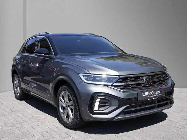 Volkswagen T-Roc view 5