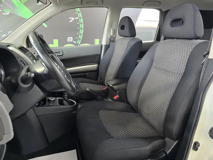Nissan X-Trail 2.0 dCi SE 2008, foto 12