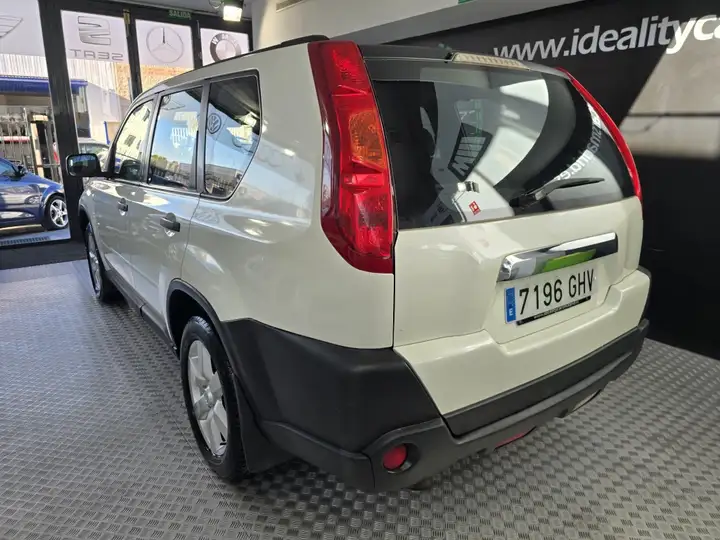 Nissan X-Trail 2.0 dCi SE 2008, foto 10