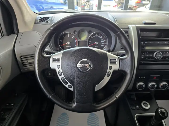 Nissan X-Trail 2.0 dCi SE 2008, foto 17