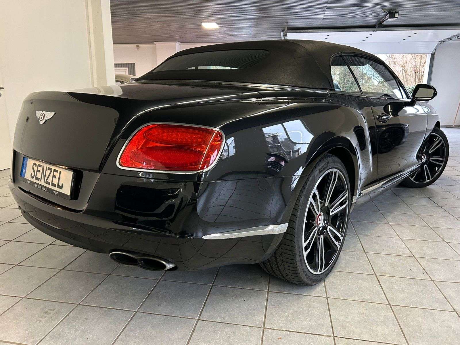 Bentley Continental GTC