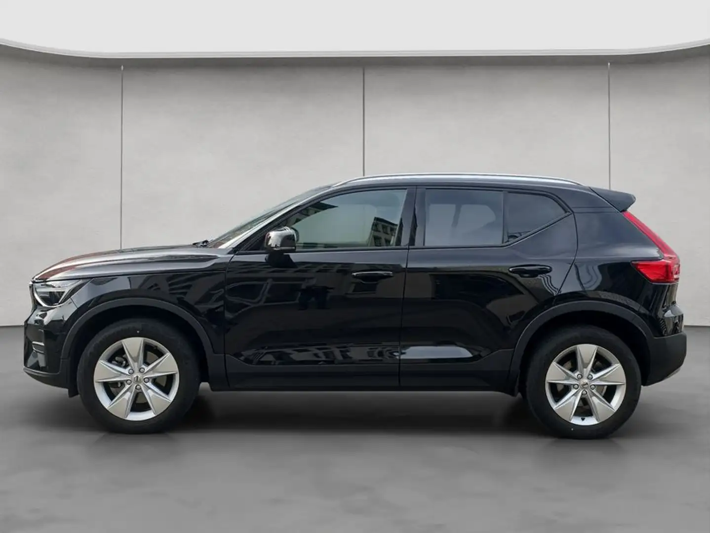 Volvo XC40 XC40 B3 B DKG Core Schwarz - 2