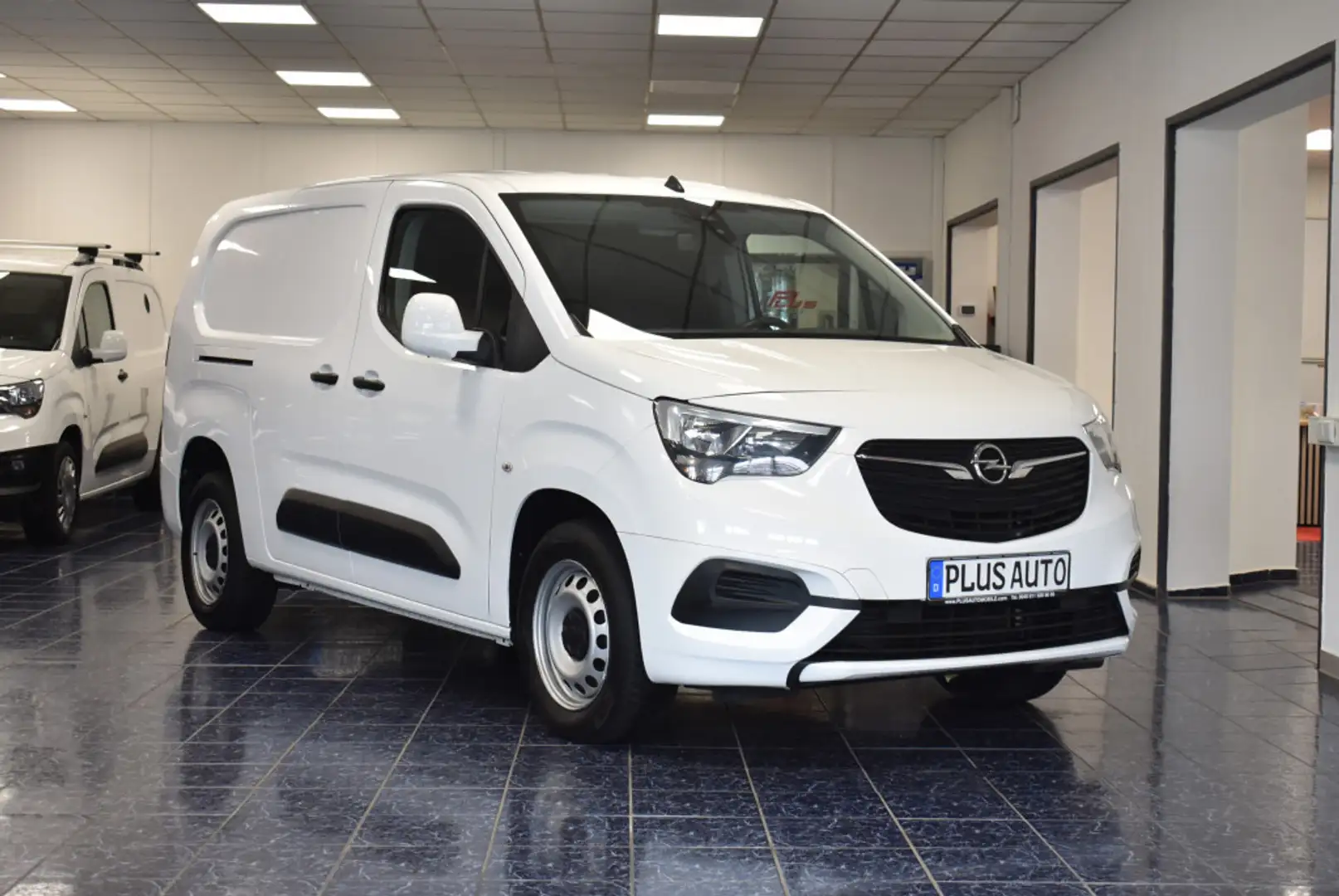 Opel Combo Edit Lang L2 3-Sitze erh Nutzlast XL Grip Weiß - 1