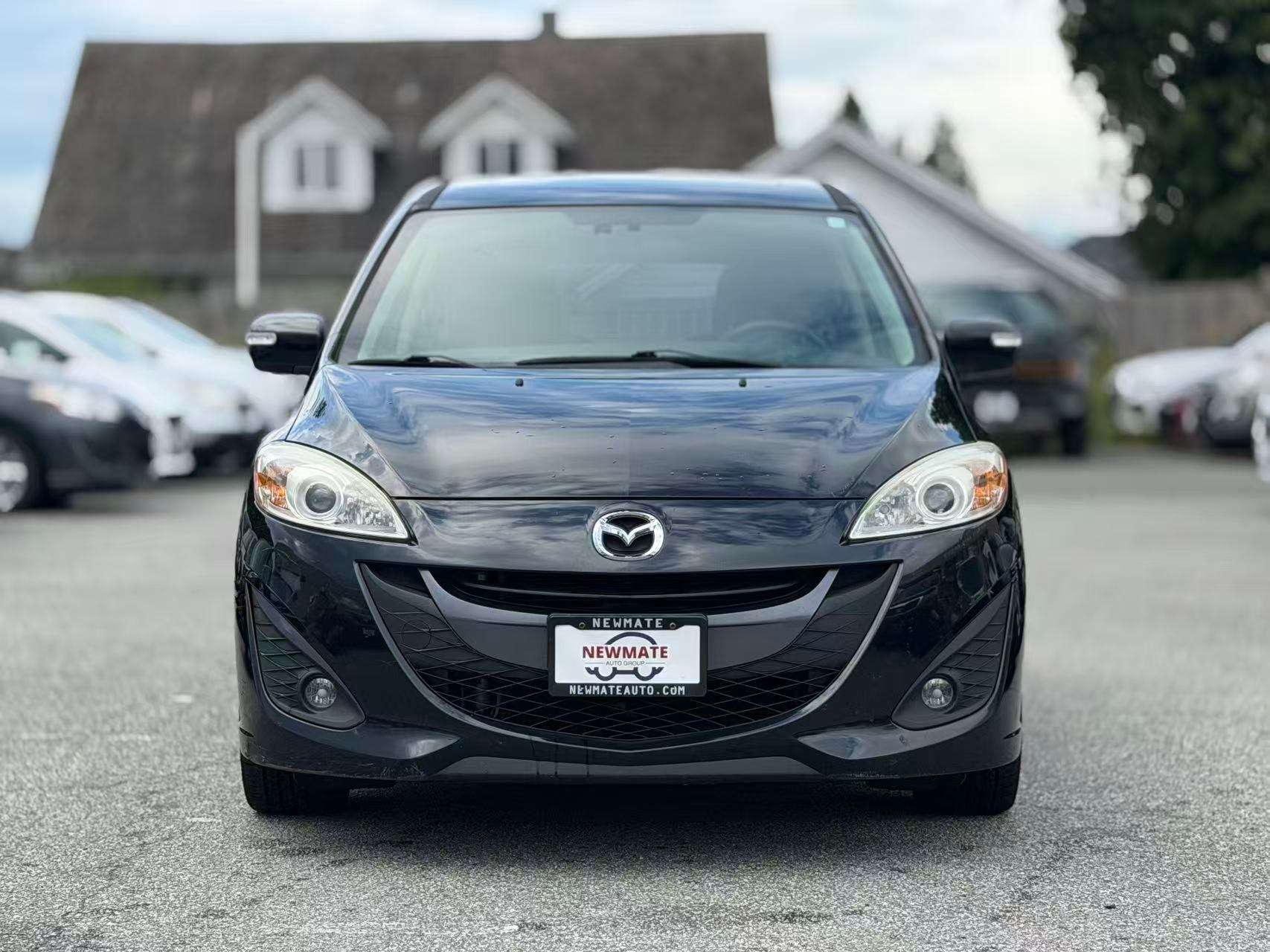 2017 Mazda Mazda5 GT. LOCAL BC VEHICLE. SERVICE DONE. LOW KILOMETRES — снимка 1