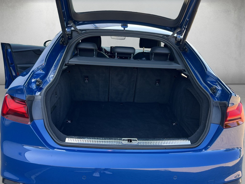 Audi A5 Sportback S line 40 TFSI S tronic *Matrix* — photo 5