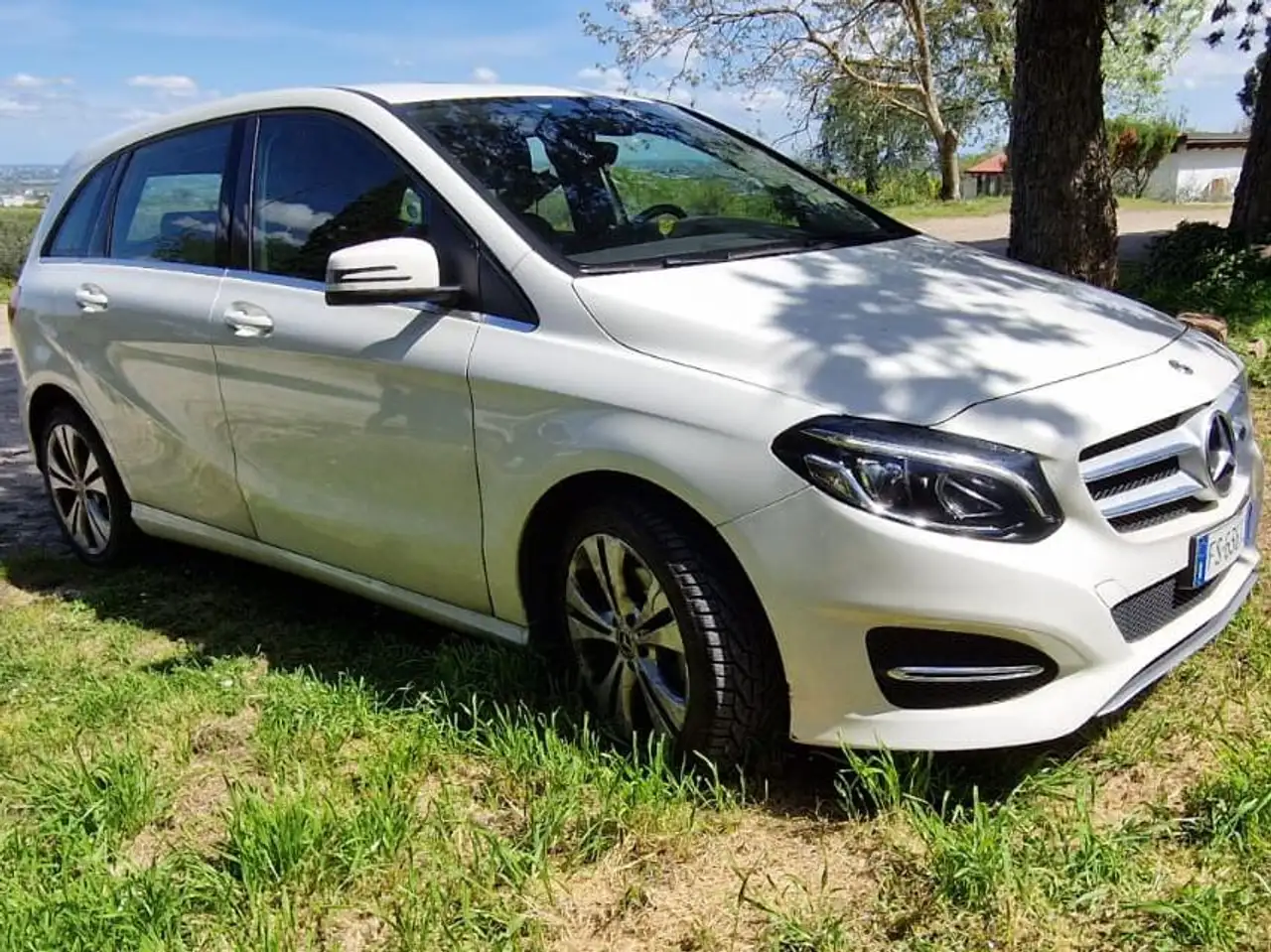 Mercedes-Benz B 200