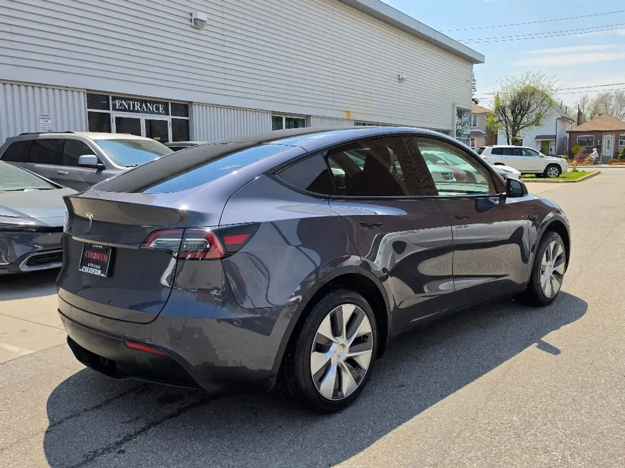 Tesla Model Y снимка Tesla Model Y