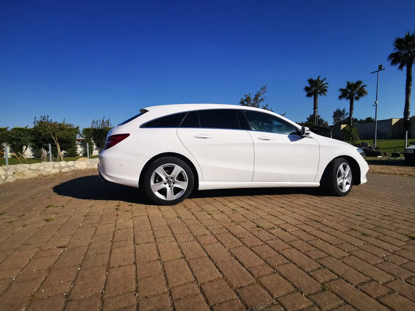Mercedes-Benz 220 cla 220 d shooting brake business Bianco - 2