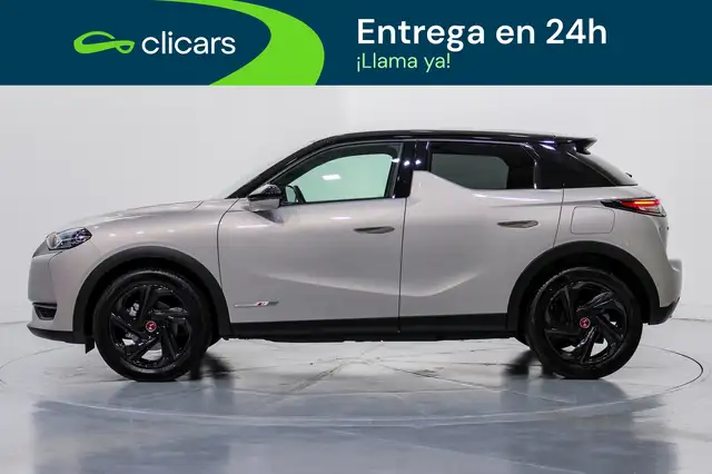 DS Automobiles DS 3 Crossback view 8