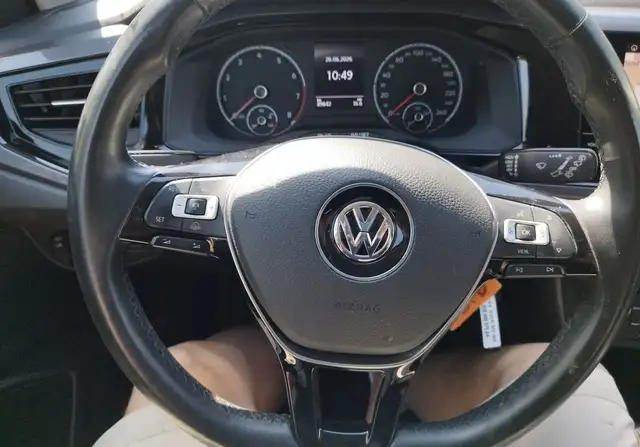Volkswagen Polo view 10