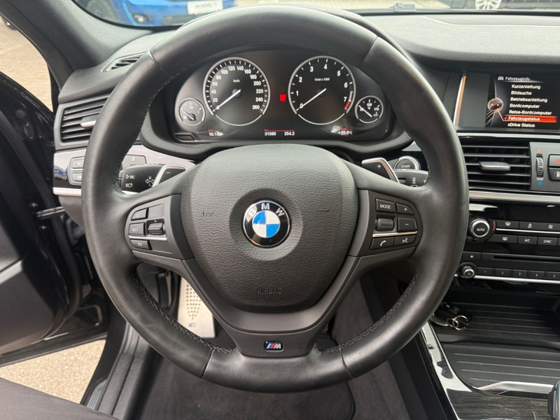BMW X4 xDrive 28 i Sportpaket HUD AD Navi Leder Memory Si — photo 9