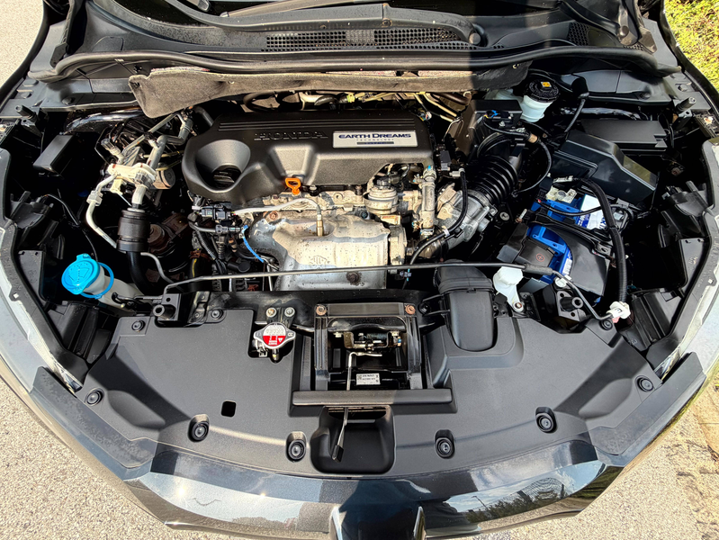 Honda HR-V Executive Diesel Black Edition — photo 13