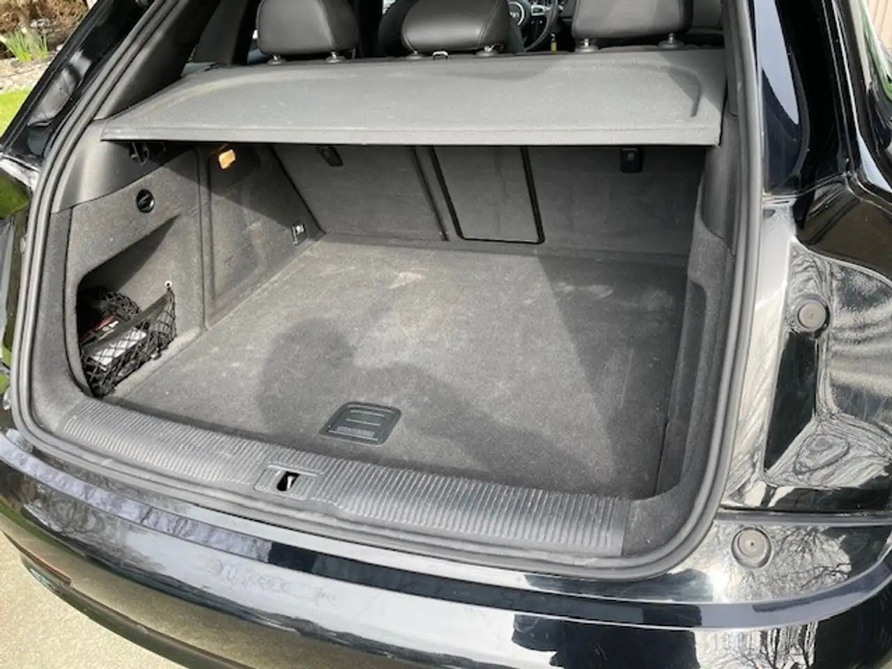 Audi Q3 снимка Audi Q3