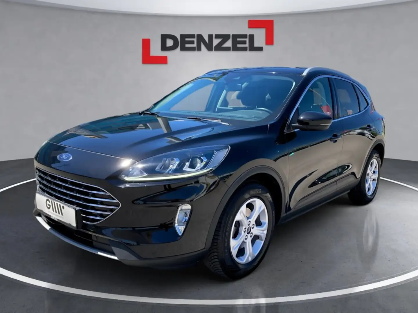 Ford Kuga Titanium Schwarz - 1