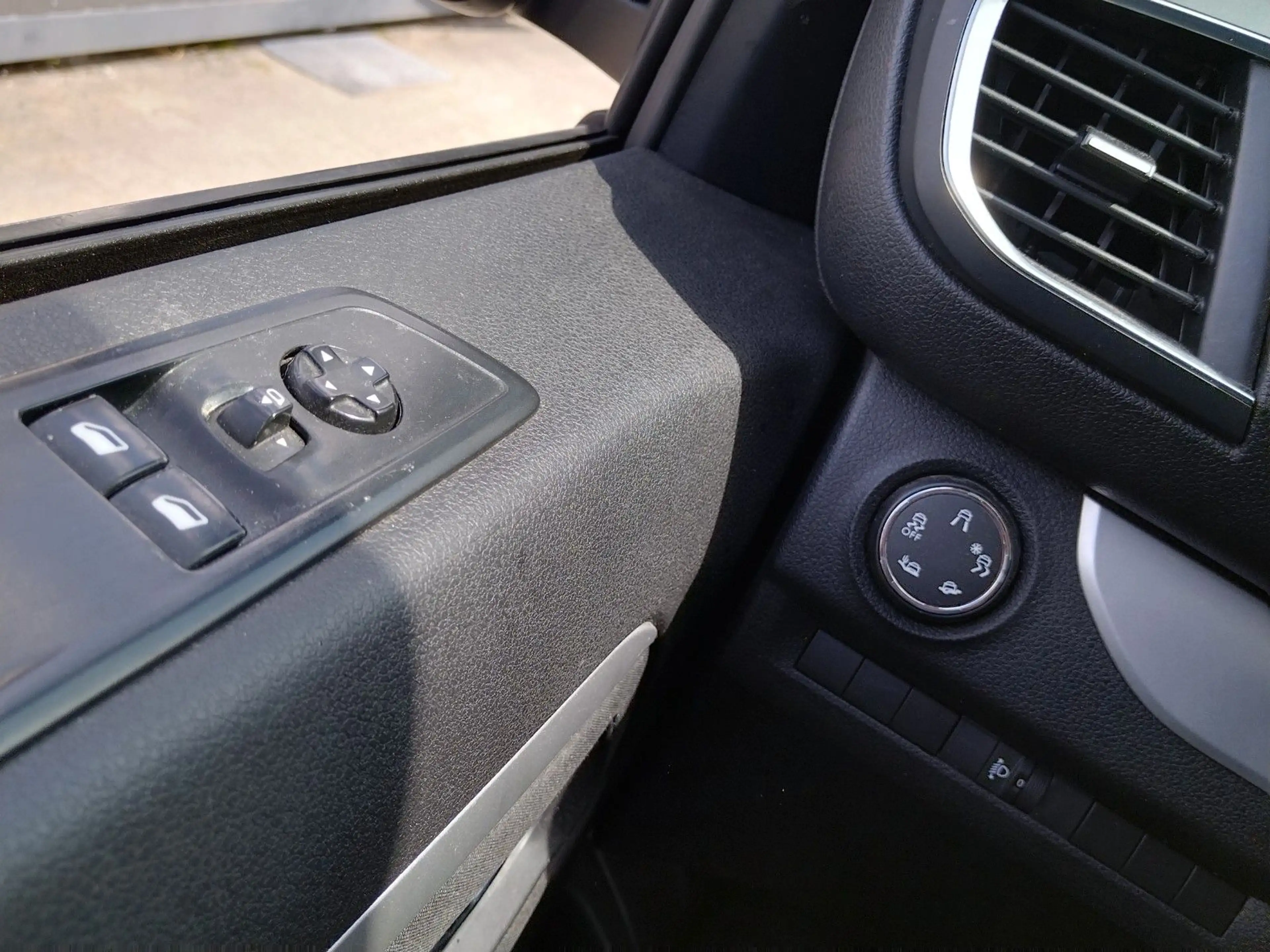 Citroen Spacetourer Business M+9 SITZER+KLIMA+NAVI+SHZ — photo 14