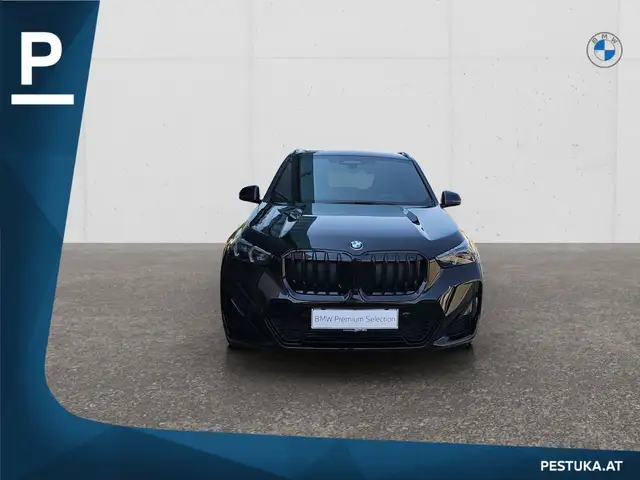 BMW X1 view 2