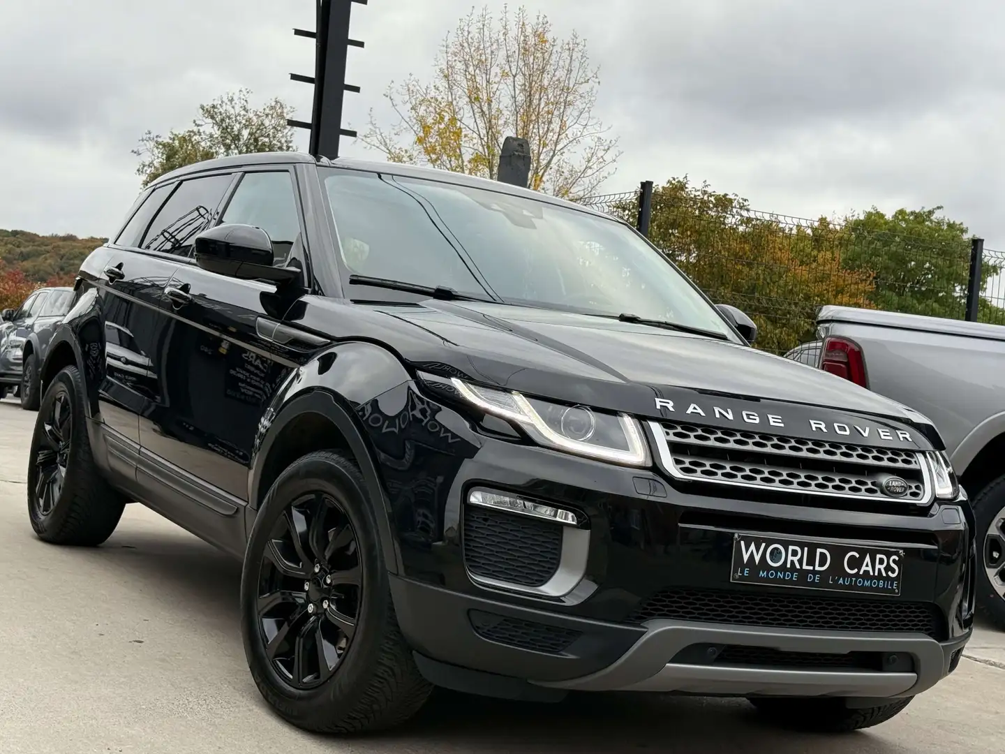Land Rover Range Rover Evoque 2.0 TD4 4WD FULL BLACK TOIT PANO / CAMERA / NAVI Noir - 2