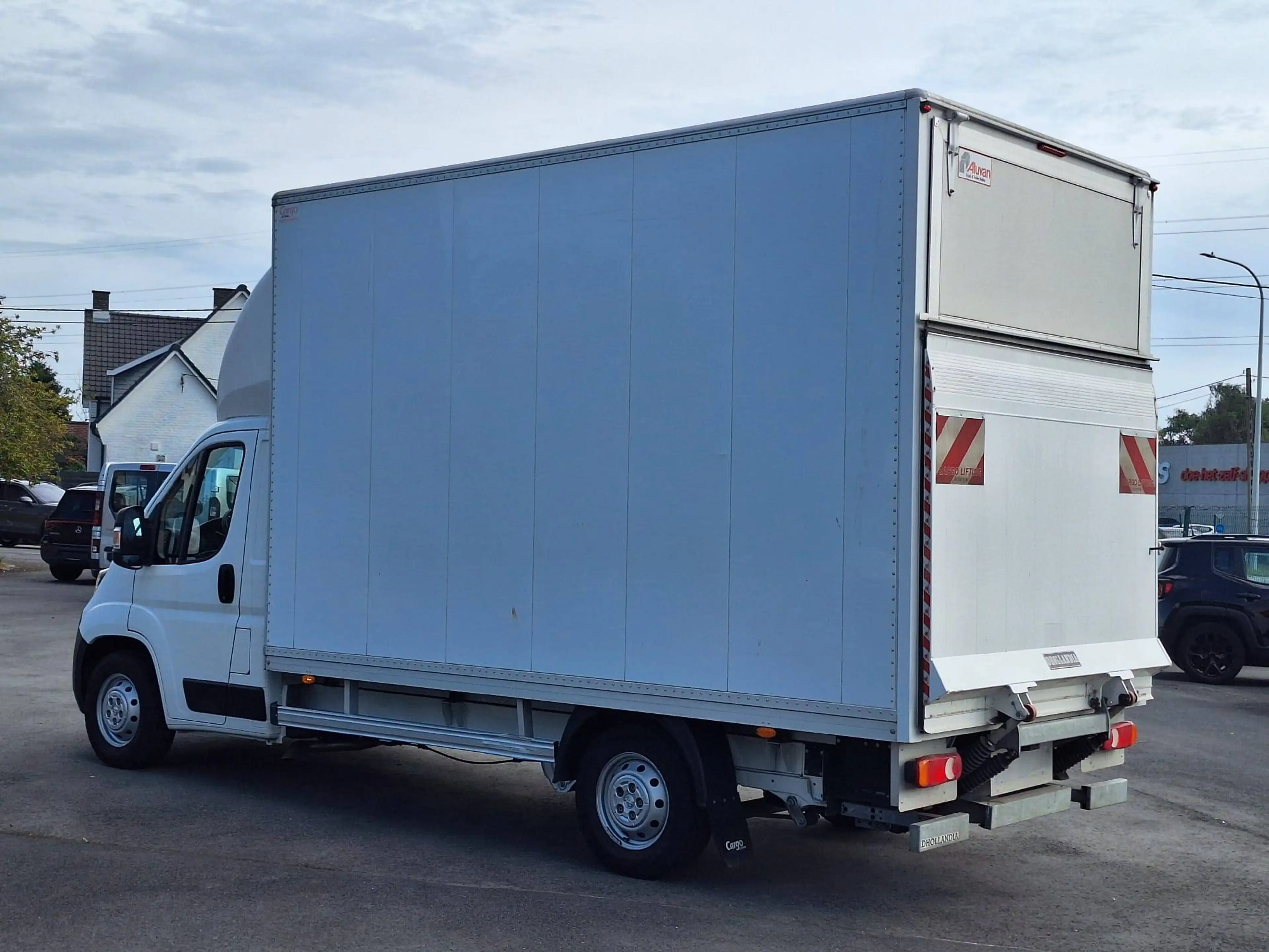 Peugeot Boxer 2.0HDI 163pk Laadklep meubelbak Hayon 19000km! — photo 4