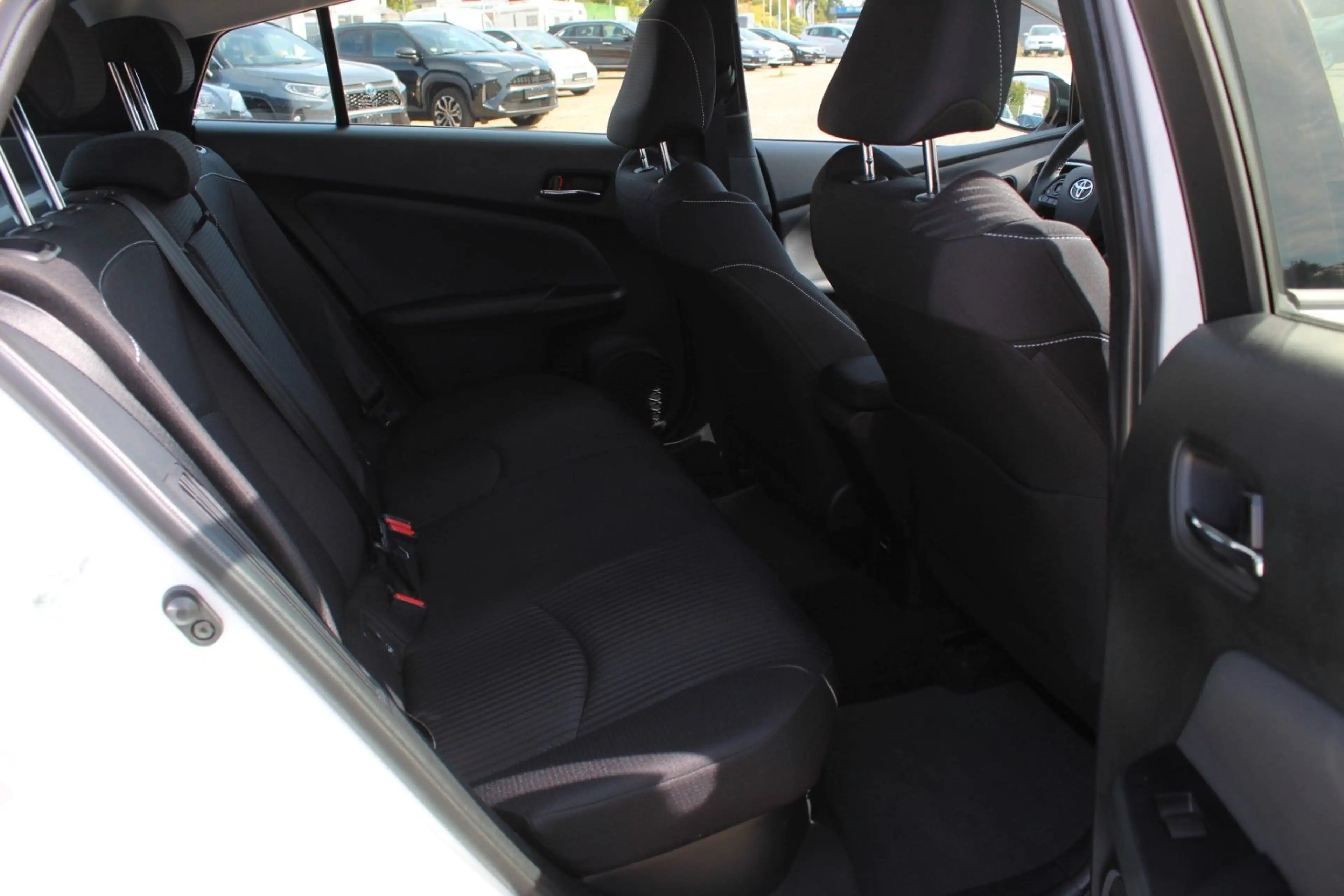 Toyota Prius Plug-in Hybrid Comfort*ACC*LED*Kamera*NAVI — photo 6