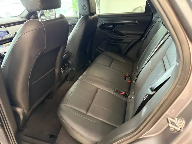 Land Rover Range Rover Evoque view 15
